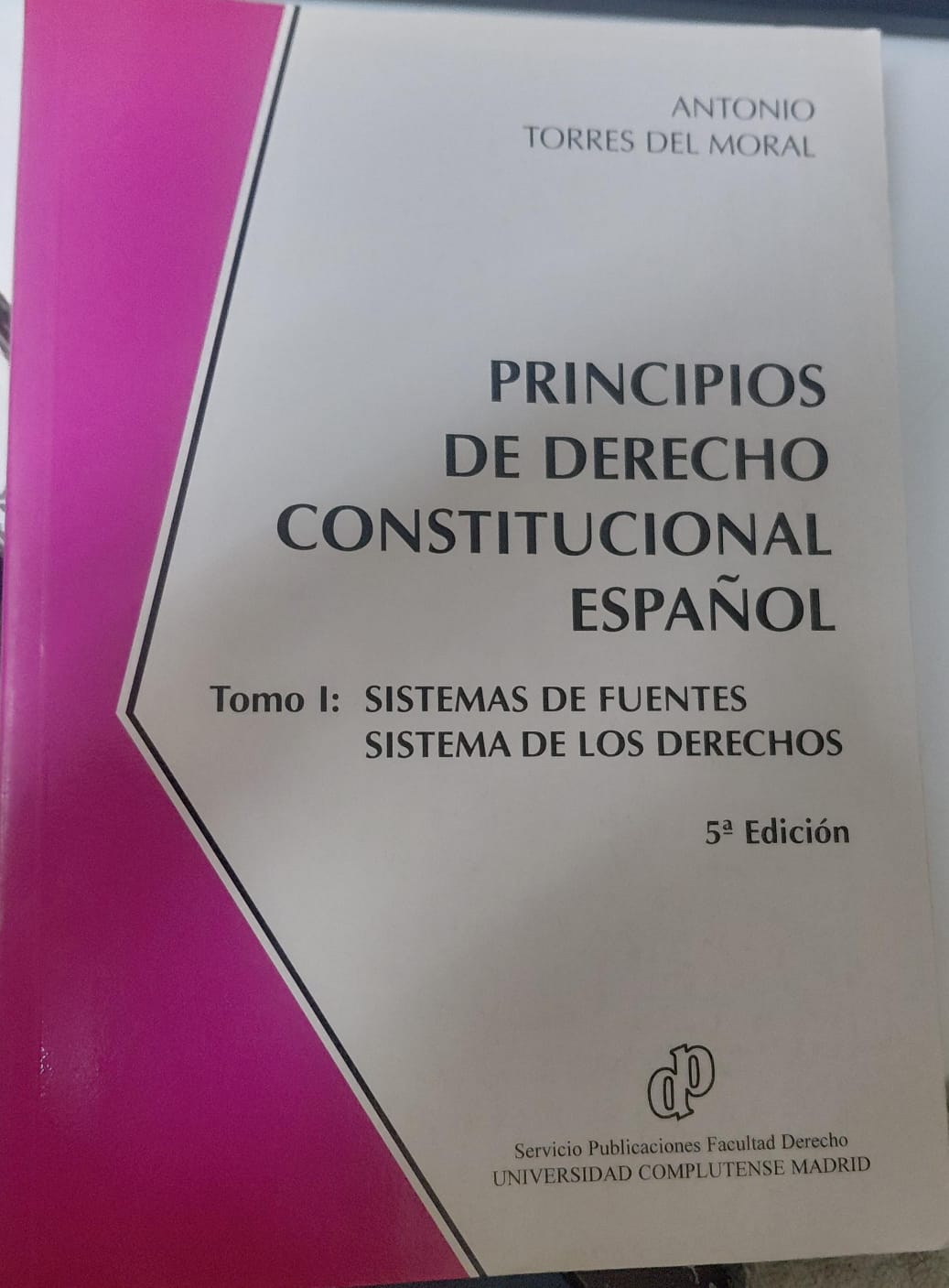 Portada: PRINCIPIOS DE DERECHOS CONSTITUCIONAL ESPAÑOL