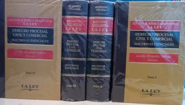 Portada: DERECHO COMERCIAL , DOCTRINAS ESENCIALES