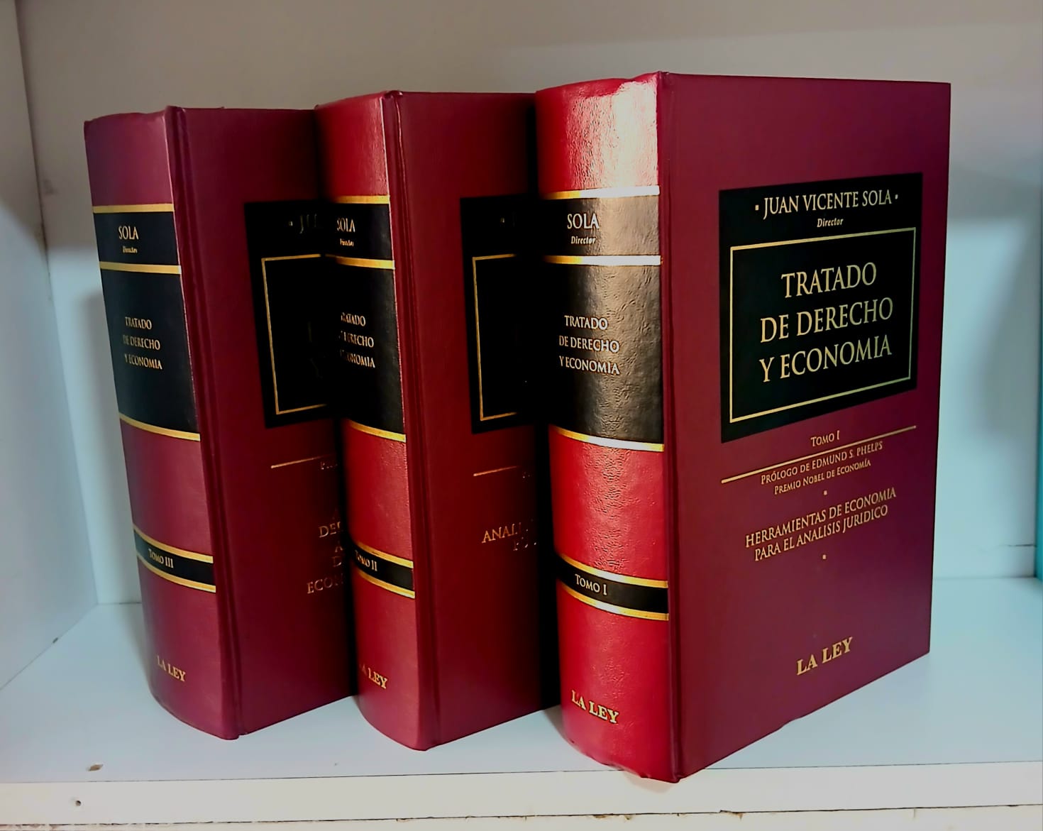 Portada: TRATADO DE DERECHO Y ECONOMÍA (3 TOMOS)